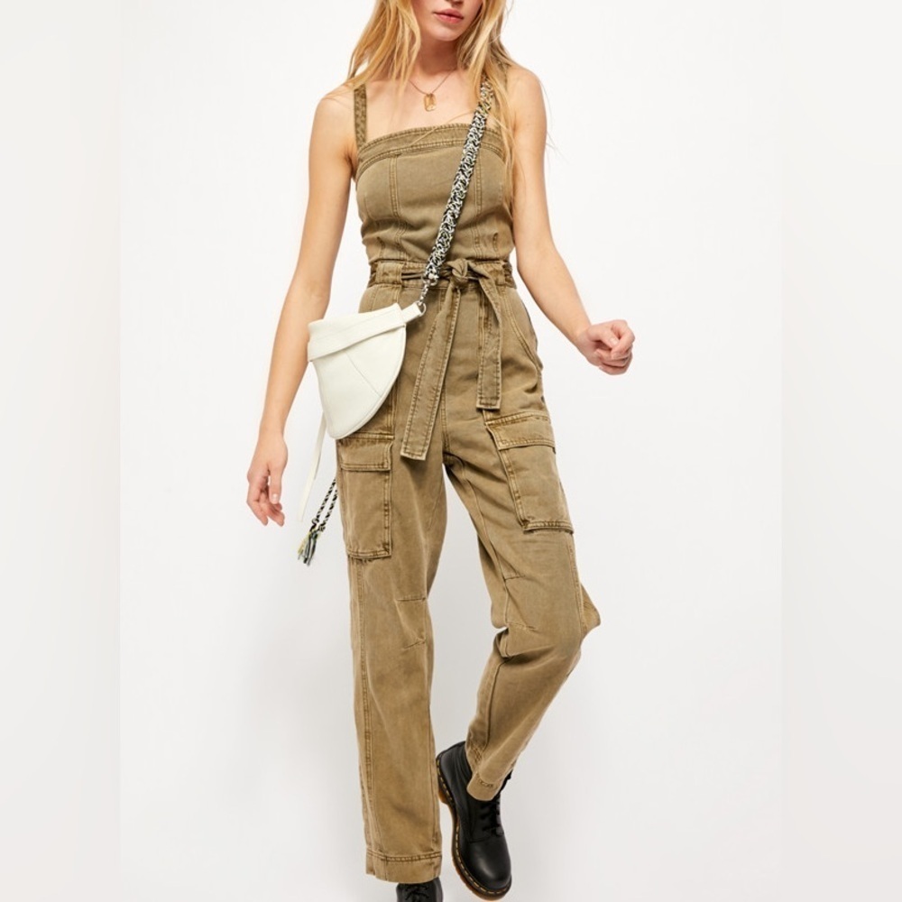 FREE PEOPLE Women’s Go West Utility Jumpsuit Moss Overalls size: Small - Picture 1 of 15
